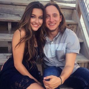 Meet your Posher, Cole